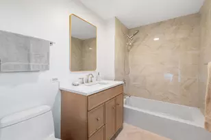 14 Hamilton Ln, Oak Brook, IL 60523 - Photo 35