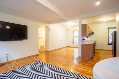 2335 E 70th Place #205, Chicago, IL 60649 - Photo 7