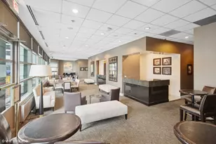 195 N Harbor Dr, Chicago, IL 60601 - Photo 33