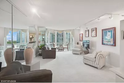 195 N Harbor Drive #801-809, Chicago, IL 60601 - Photo 9