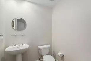 130 N Garland Ct, Chicago, IL 60602 - Photo 9