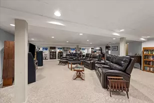 1317 Eskin Dr, Northbrook, IL 60062 - Photo 25