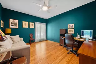 1317 Eskin Dr, Northbrook, IL 60062 - Photo 17