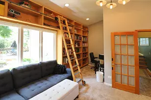 28W719 Barnes Ave, West Chicago, IL 60185 - Photo 9