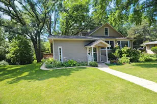 28W719 Barnes Ave, West Chicago, IL 60185 - Photo 3