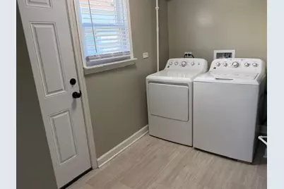 6104 S Nashville Avenue, Chicago, IL 60638 - Photo 9