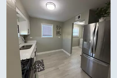6104 S Nashville Avenue, Chicago, IL 60638 - Photo 3