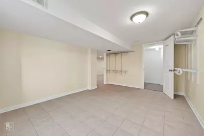 420 Berkshire Lane, Des Plaines, IL 60016 - Photo 13