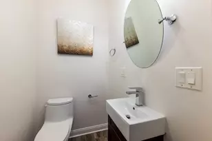 5403 S Greenwood Ave, Chicago, IL 60615 - Photo 11