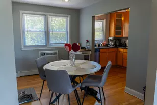 4855 Dobson St, Skokie, IL 60077 - Photo 7