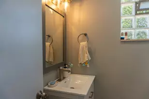 4855 Dobson St, Skokie, IL 60077 - Photo 13