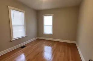 4820 N Kentucky Ave, Chicago, IL 60630 - Photo 13