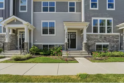 1039 Atterberg Road, South Elgin, IL 60177 - Photo 5