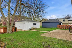 155 E Madison St, Elmhurst, IL 60126 - Photo 5