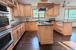 465 Arizona Blvd, Hoffman Estates, IL 60169 - Photo 7