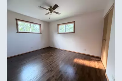 465 Arizona Boulevard, Hoffman Estates, IL 60169 - Photo 11