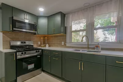 1826 Leonard Road, Rockford, IL 61109 - Photo 5