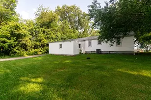 1826 Leonard Rd, Rockford, IL 61109 - Photo 49