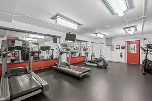 1700 E 56th St, Chicago, IL 60637 - Photo 9