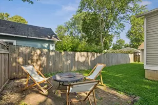 84 S Caroline St, Crystal Lake, IL 60014 - Photo 37