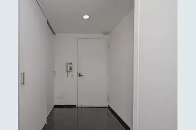 175 E Delaware Place #5519, Chicago, IL 60611 - Photo 3