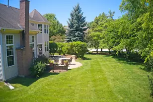 1674 Rolling Hills Dr, Crystal Lake, IL 60014 - Photo 37
