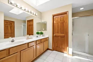 1674 Rolling Hills Dr, Crystal Lake, IL 60014 - Photo 27