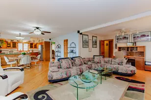 7022 Birchwood Ave, Niles, IL 60714 - Photo 5