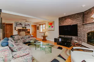 7022 Birchwood Ave, Niles, IL 60714 - Photo 7