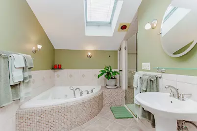 7022 Birchwood Avenue, Niles, IL 60714 - Photo 31