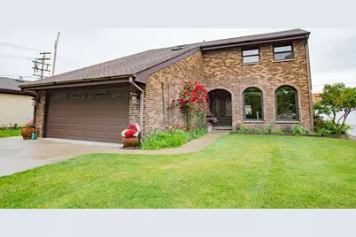 7022 Birchwood Avenue, Niles, IL 60714 - Photo 1