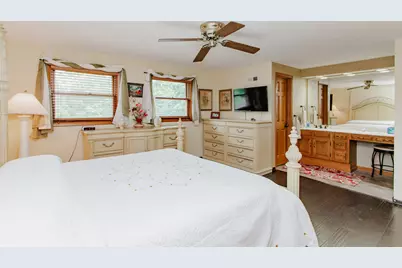 7022 Birchwood Avenue, Niles, IL 60714 - Photo 37