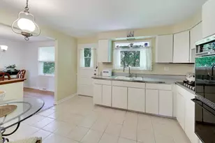 1115 Pfingsten Rd, Glenview, IL 60025 - Photo 7