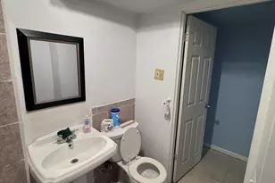 3717 W Dickens Ave, Chicago, IL 60647 - Photo 9