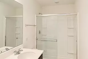 152 Goldenrod Dr, Elgin, IL 60124 - Photo 17