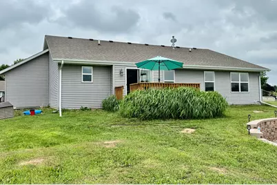 205 Sundance Trail, Capron, IL 61012 - Photo 27