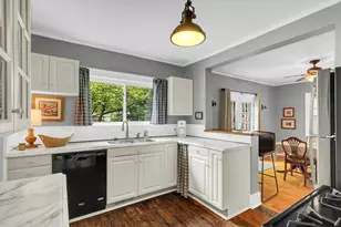 1104 W Green St, Champaign, IL 61821 - Photo 15