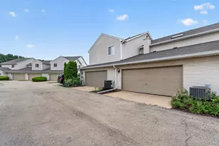83 Strawflower Ct, Romeoville, IL 60446 - Photo 29