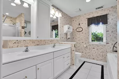 919 Roslyn Road, Glen Ellyn, IL 60137 - Photo 23