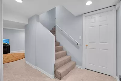 919 Roslyn Road, Glen Ellyn, IL 60137 - Photo 31
