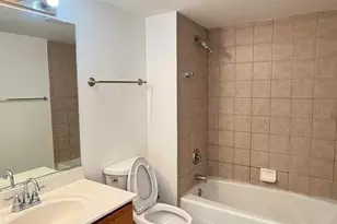 2734 S Wentworth Ave, Chicago, IL 60616 - Photo 13