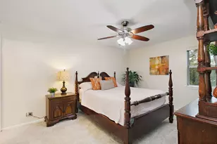 2838 Meadow Ln, Schaumburg, IL 60193 - Photo 11