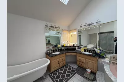 24165 Brancaster Drive, Naperville, IL 60564 - Photo 15