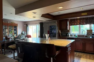24165 Brancaster Dr, Naperville, IL 60564 - Photo 7