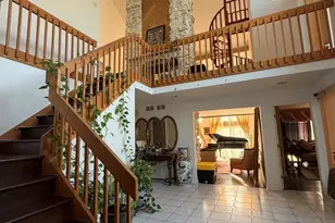 24165 Brancaster Dr, Naperville, IL 60564 - Photo 5