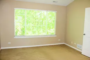 32427 N Mackinac Ln, Lakemoor, IL 60051 - Photo 13