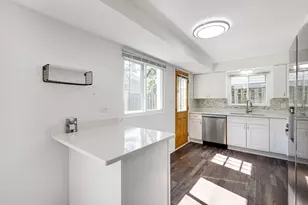 1721 N Wilshire Dr, Arlington Heights, IL 60004 - Photo 15
