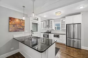 847 N Cuyler Ave, Oak Park, IL 60302 - Photo 9