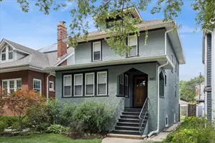 847 N Cuyler Ave, Oak Park, IL 60302 - Photo 1
