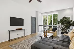 1417 N Bosworth Ave, Chicago, IL 60642 - Photo 5